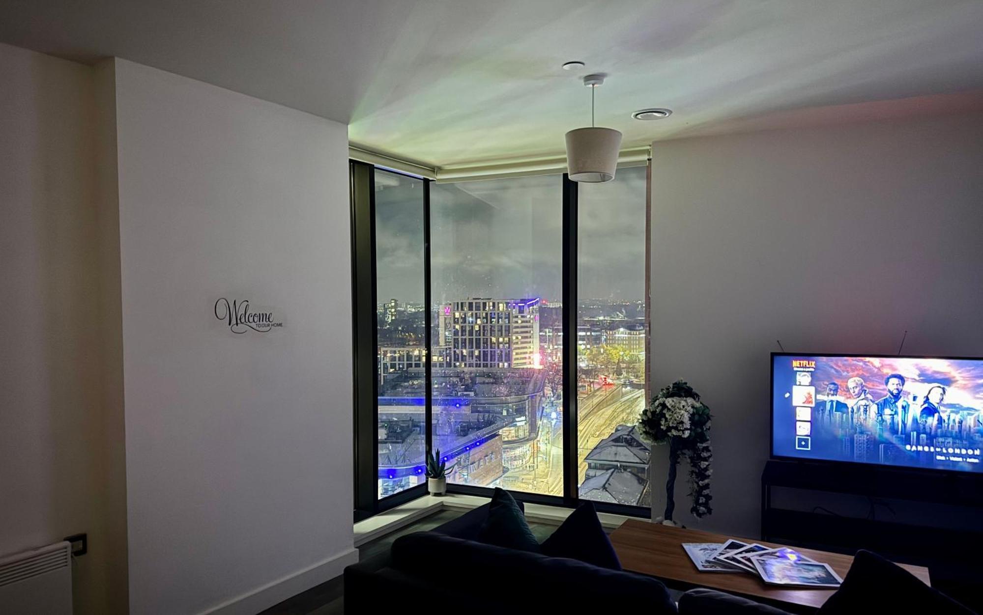 Premium Deals L Last-Minute Stay L 4 Min Walk To Birmingham Central Library L 18Th Floor 2 Bed 2 Bath City Centre Penthouse With Gym & Netflix By Jvt Short Lets Zewnętrze zdjęcie