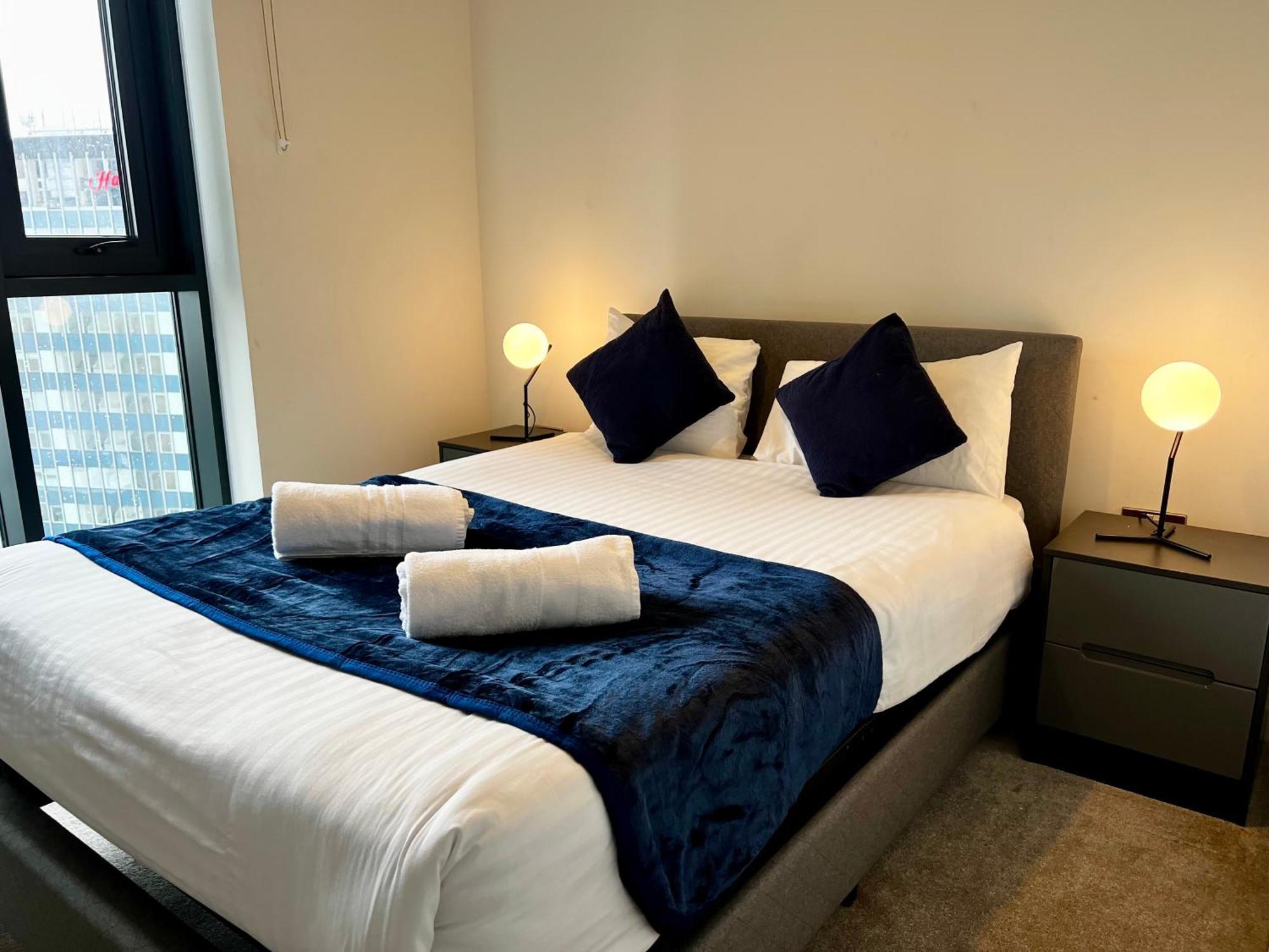 Premium Deals L Last-Minute Stay L 4 Min Walk To Birmingham Central Library L 18Th Floor 2 Bed 2 Bath City Centre Penthouse With Gym & Netflix By Jvt Short Lets Zewnętrze zdjęcie