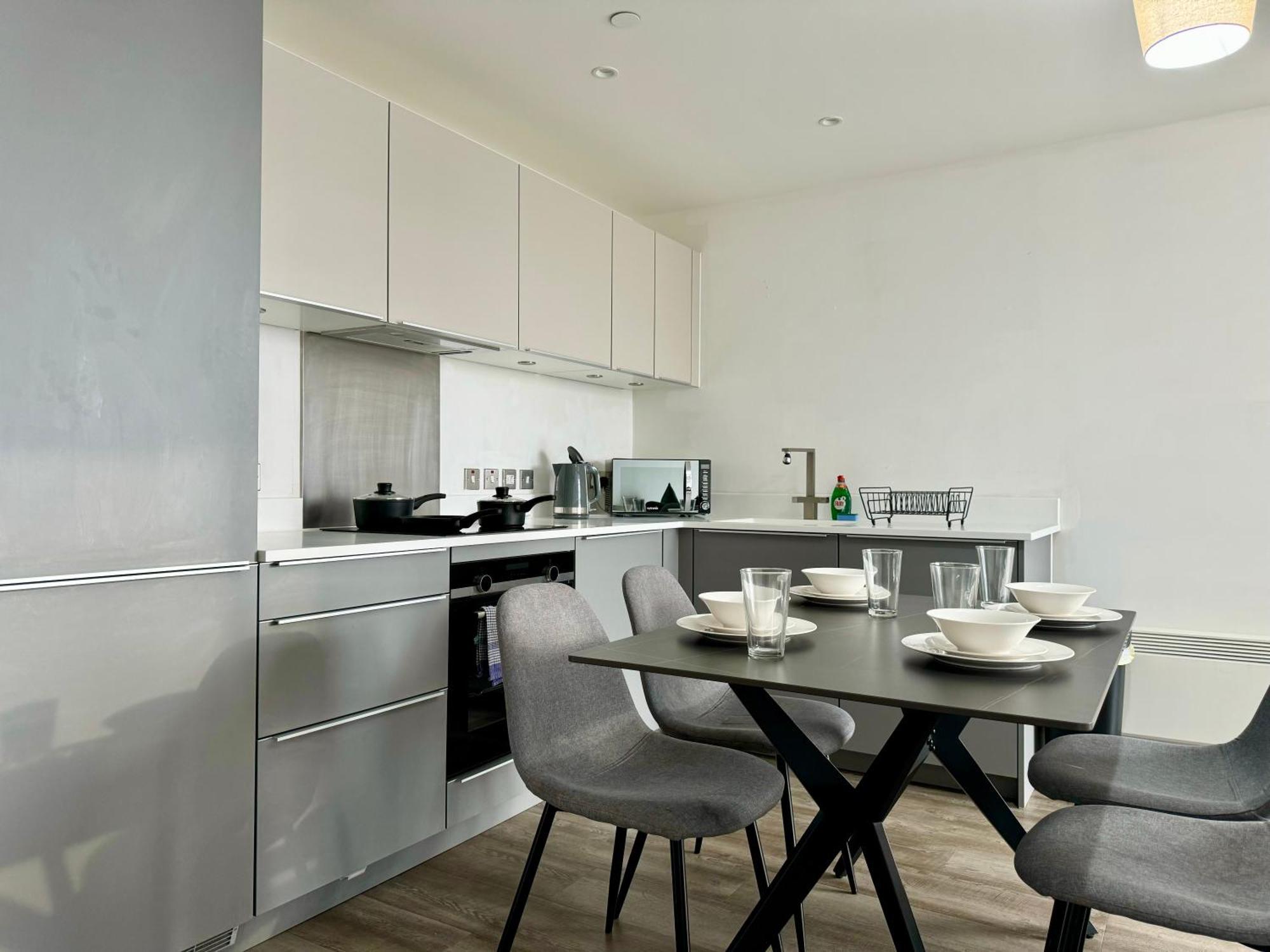 Premium Deals L Last-Minute Stay L 4 Min Walk To Birmingham Central Library L 18Th Floor 2 Bed 2 Bath City Centre Penthouse With Gym & Netflix By Jvt Short Lets Zewnętrze zdjęcie