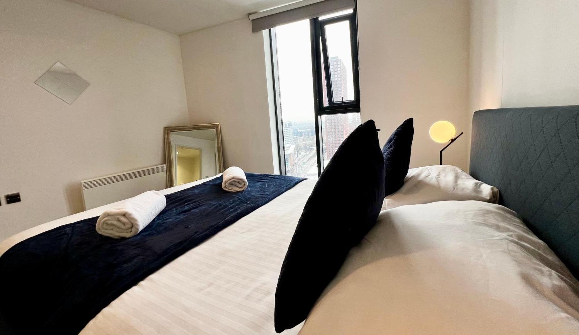 Premium Deals L Last-Minute Stay L 4 Min Walk To Birmingham Central Library L 18Th Floor 2 Bed 2 Bath City Centre Penthouse With Gym & Netflix By Jvt Short Lets Zewnętrze zdjęcie